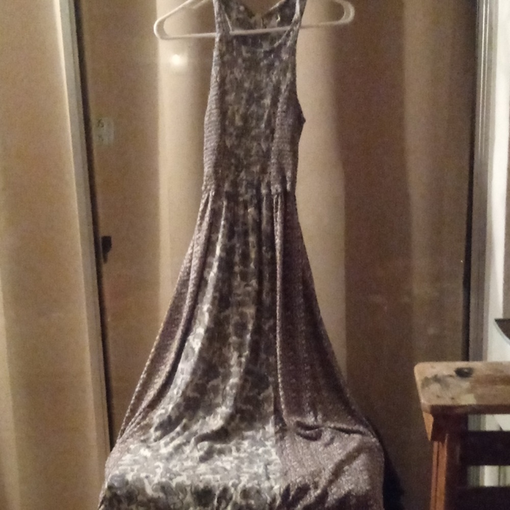 Ladies size small sleeveless Smock top dress